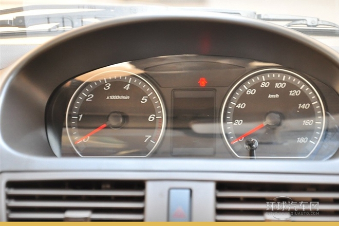 2011款 三廂 1.5L 自動旗艦型