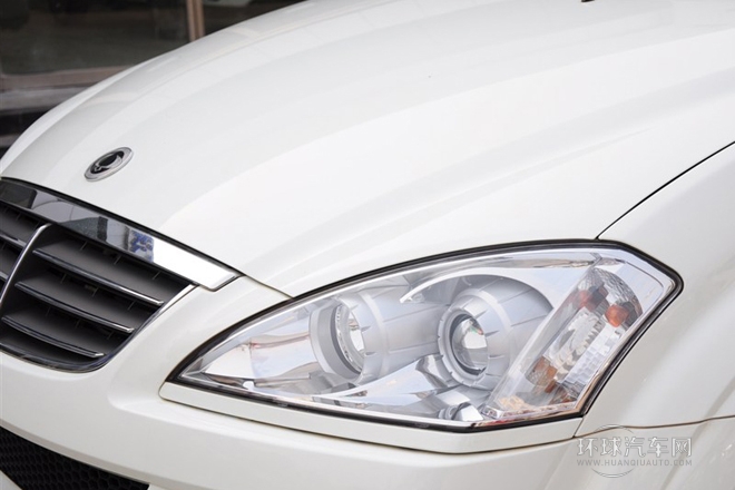 2011款 2.0T 兩驅豪華導航版