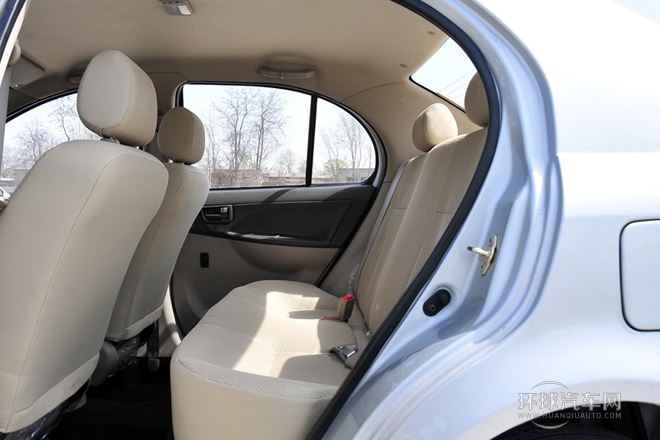 2011款 三廂 1.5L 手動精英型