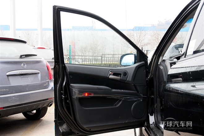 2011款 2.0T 四驅精英導航版