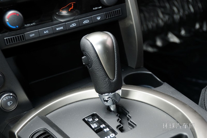 2011款 2.0T 四驅精英導航版