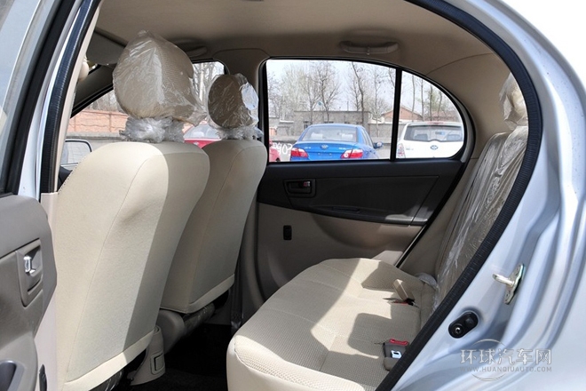 2011款 三廂 1.5L 手動舒適型