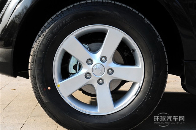 2011款 2.0T 四驅豪華導航版