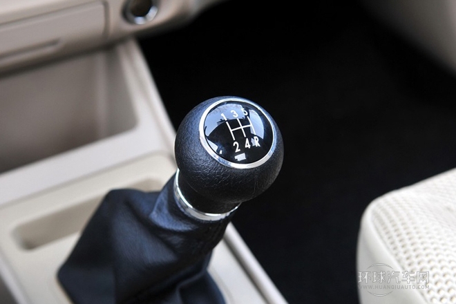 2011款 三廂 1.5L 手動(dòng)舒適型