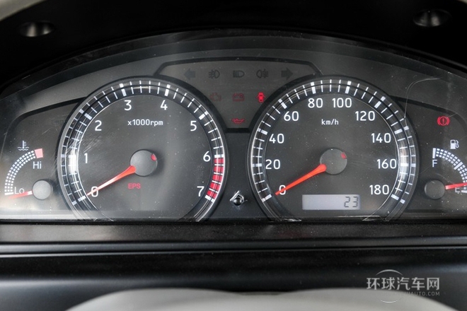 2011款 三廂 1.5L 手動舒適型