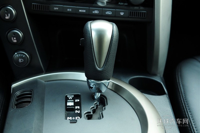 2011款 2.0T 四驅豪華導航版