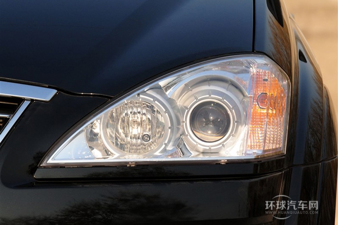 2011款 2.0T 四驅豪華導航版