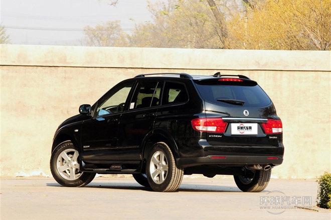 2011款 2.0T 四驅豪華導航版