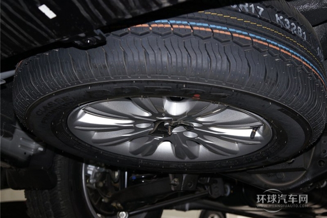 2014款 2.0T 柴油兩驅豪華導航版