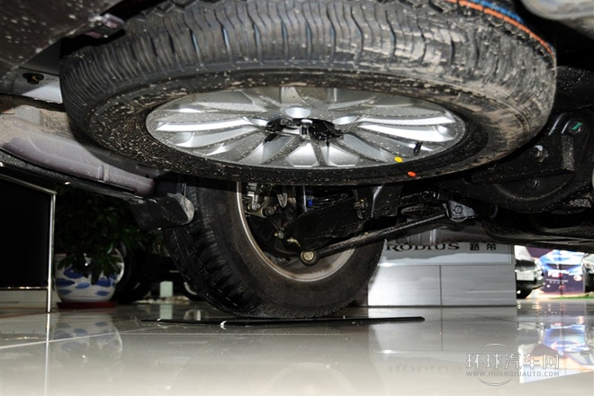 2014款 2.0T 柴油四驅豪華導航版