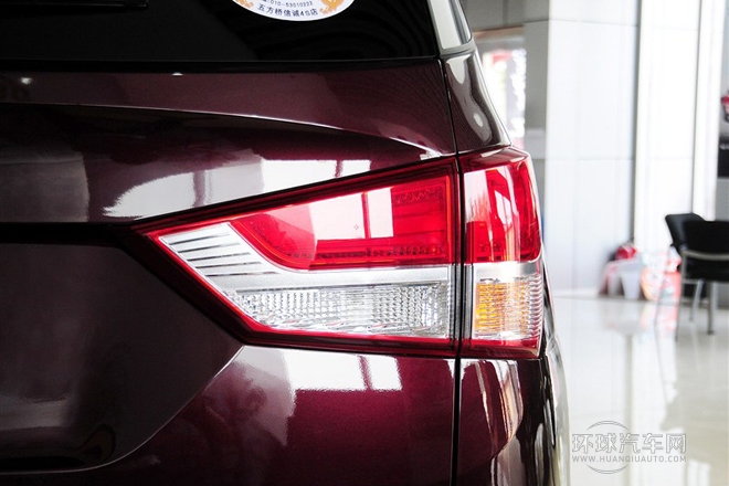 2014款 2.0T 柴油四驅豪華導航版