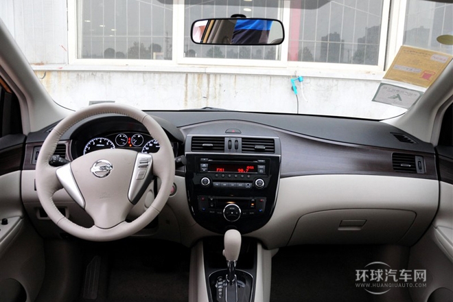 2011款 1.6L CVT豪華型