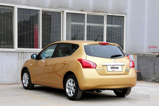 2011款 1.6L CVT豪華型