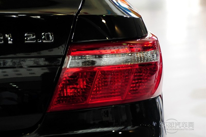 2013款 2.0L 自動(dòng)尊貴型