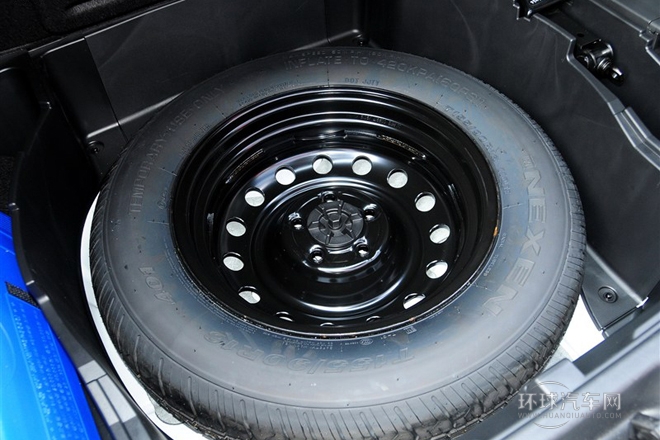 2014款 2.0L 汽油兩驅(qū)手動(dòng)舒適導(dǎo)航版