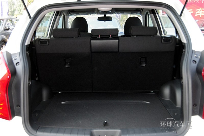 2014款 2.0L 汽油兩驅手動舒適導航版