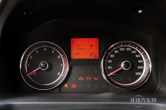 2014款 2.0L 汽油兩驅手動舒適導航版