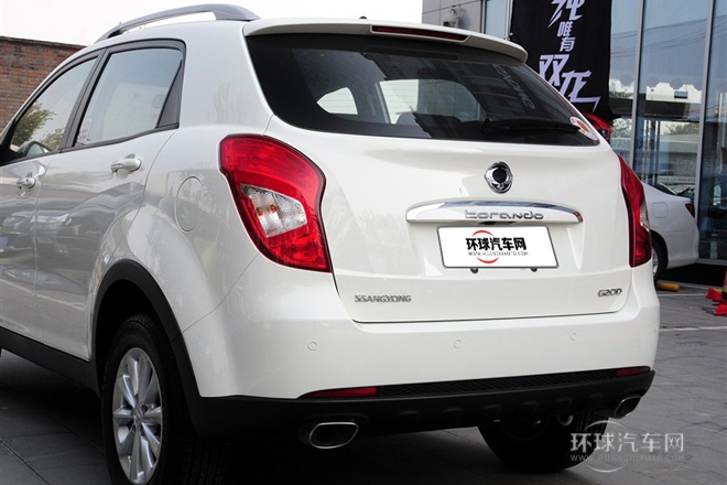 2014款 2.0L 汽油兩驅手動舒適導航版