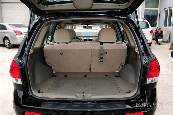 2012款 2.0L 手動(dòng)兩驅(qū)天窗版