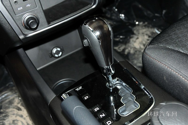 2014款 2.0L 汽油兩驅自動精英導航版