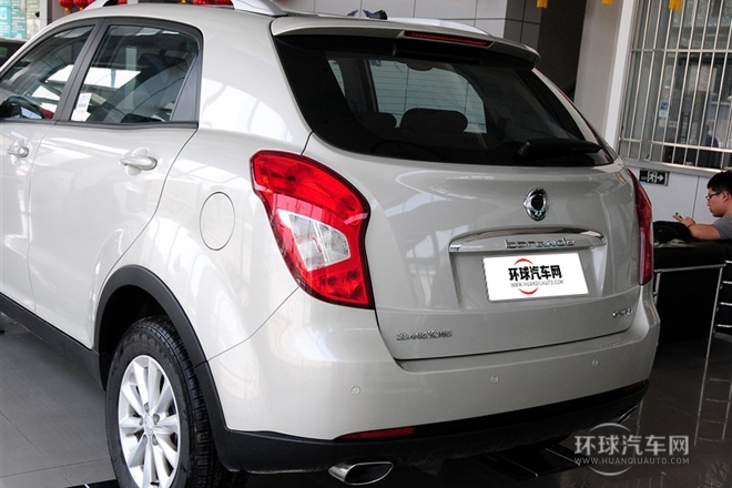 2014款 2.0L 汽油兩驅自動精英導航版