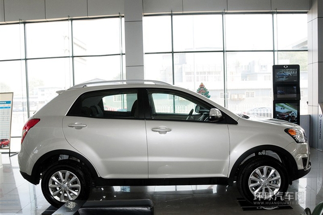 2014款 2.0L 汽油兩驅(qū)自動精英導(dǎo)航版