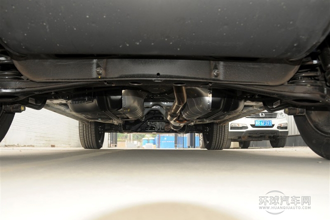 2014款 2.0L 汽油兩驅自動典藏版