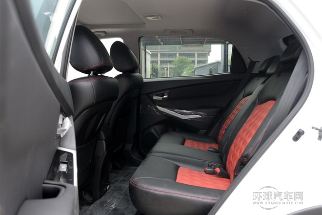 2014款 2.0L 汽油兩驅(qū)自動典藏版