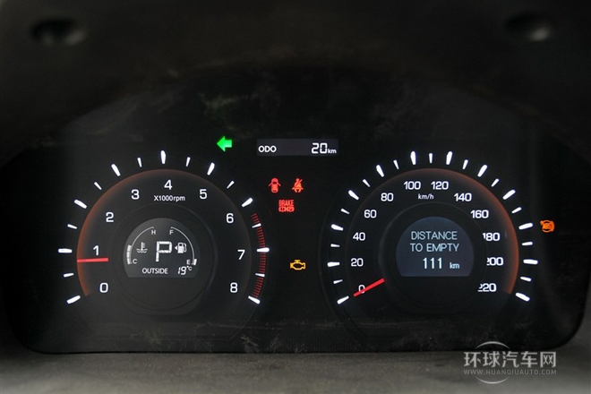 2014款 2.0L 汽油兩驅(qū)自動典藏版