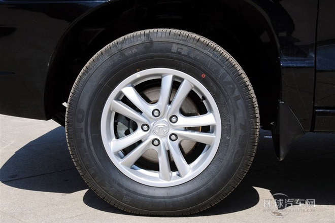 2013款 1.8T 手動(dòng)兩驅(qū)導(dǎo)航版