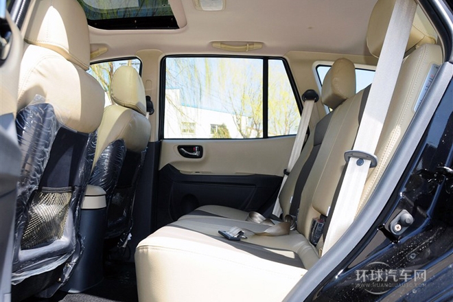 2013款 1.8T 手動兩驅導航版