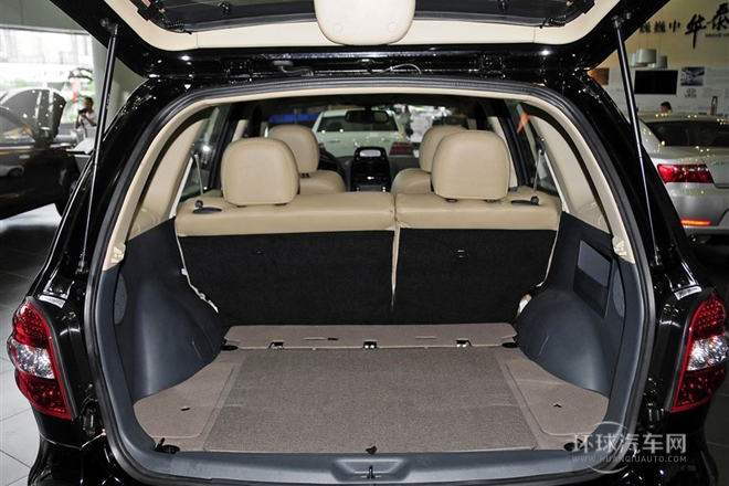 2013款 1.8T 自動兩驅天窗版