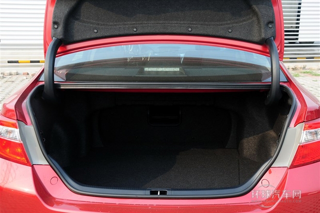 2012款 駿瑞 2.0S 耀動(dòng)版