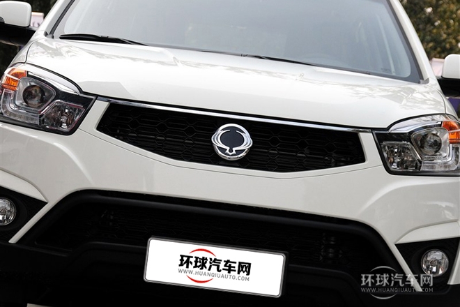 2014款 2.0L 汽油四驅自動豪華導航版