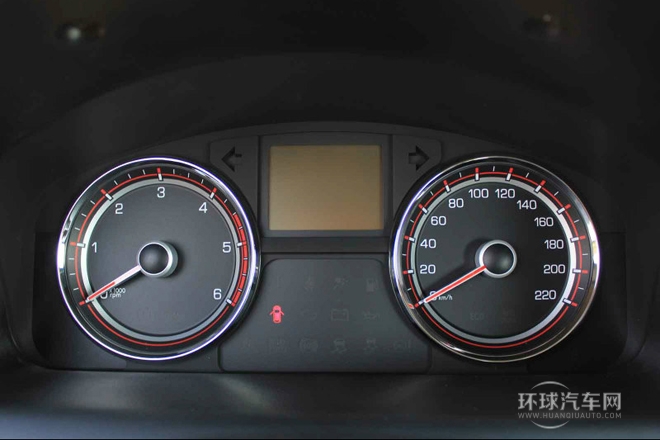 2011款 2.0T 柴油兩驅手動舒適導航版