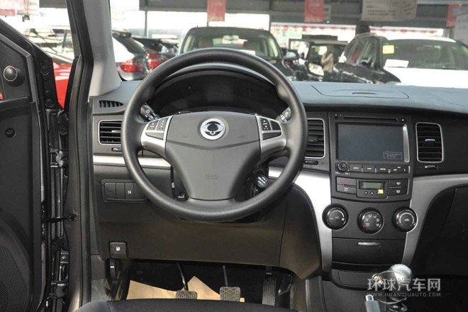 2011款 2.0T 柴油兩驅(qū)手動(dòng)舒適導(dǎo)航版