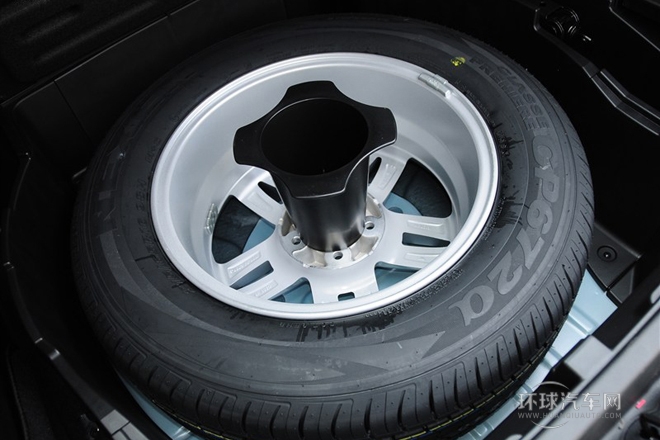 2011款 2.0T 柴油兩驅自動精英導航版