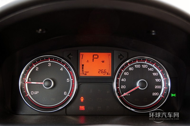 2011款 2.0T 柴油兩驅(qū)自動精英導航版