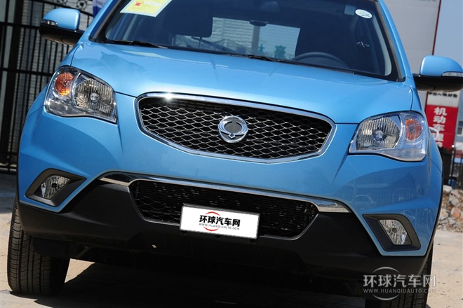 2011款 2.0T 柴油兩驅(qū)自動精英導(dǎo)航版