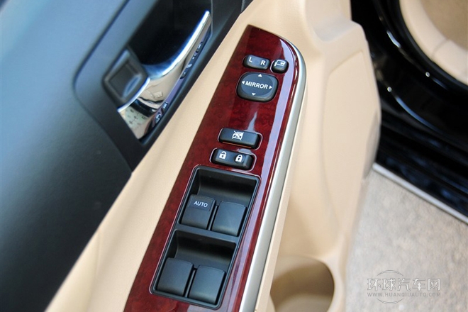 2012款 2.0G 豪華導(dǎo)航版