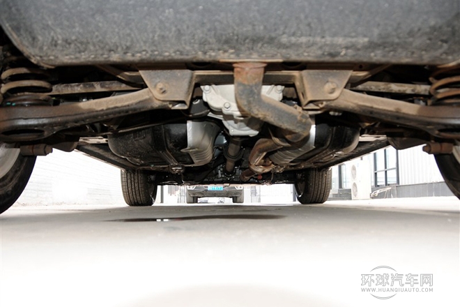 2011款 2.0T 柴油四驅(qū)自動(dòng)精英導(dǎo)航版