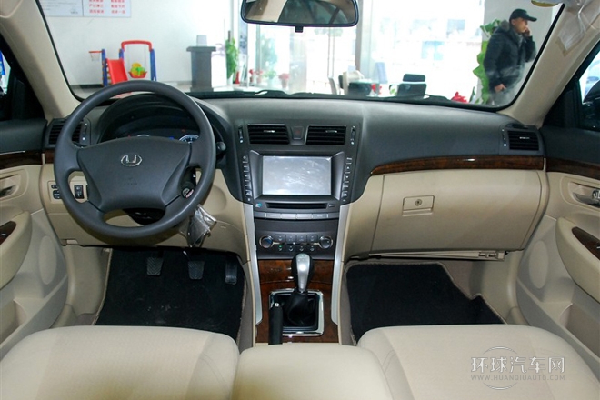 2011款 1.8T 手動舒適汽油版