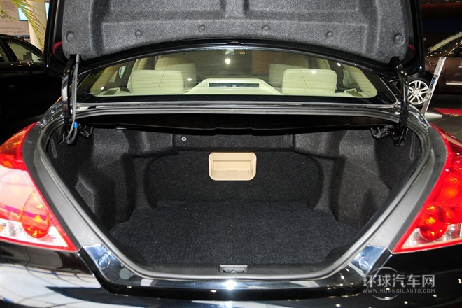 2011款 1.8T 自動舒適汽油版