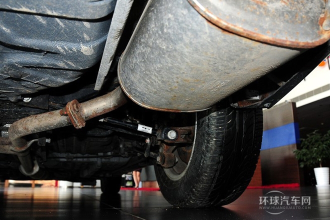 2011款 1.8T 自動(dòng)豪華汽油版