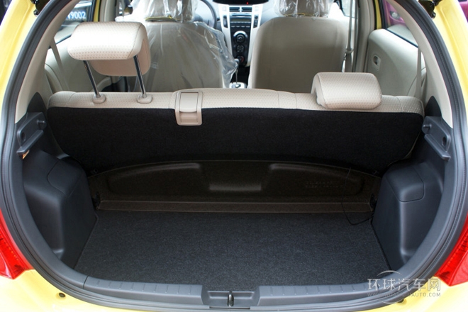 2011款 1.3E 手動魅動版