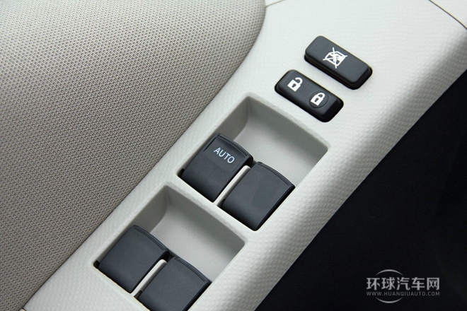 2011款 1.6E 手動(dòng)魅動(dòng)版