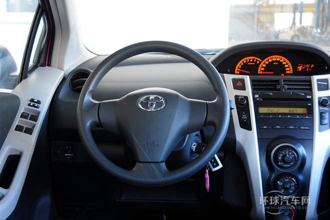 2011款 1.6G 自動炫動版