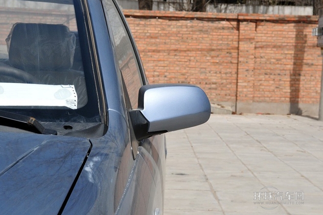 2011款 三廂 1.5L 手動標準型