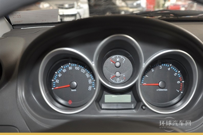 2012款 CROSS 1.3L AMT旗艦型