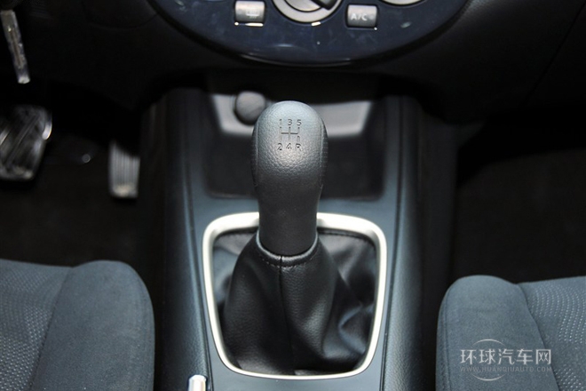 2011款 1.6L 手動舒適型